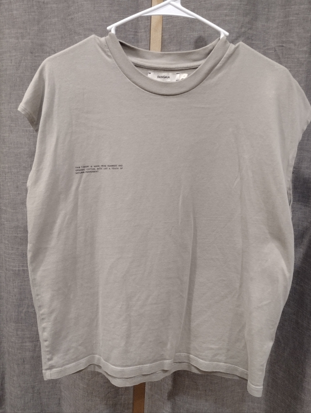 Pangaia Women's Short Sleeve Tee in Light Gray
